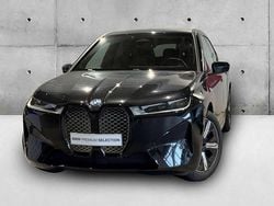 Preto sapphire metalizada Usado 2023 BMW iX SUV | € 51.946 (Caro)