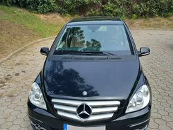 Preto Usado 2009 Mercedes B150 Monovolume | € 6.500