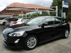 Preto Usado 2018 Ford Focus Citadino | € 17.500 (Preço justo)