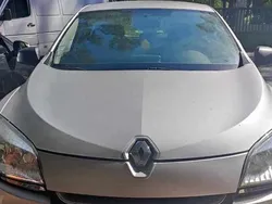 Cinzento Usado 2012 Renault Mégane III Citadino | € 8.900 (Preço elevado)