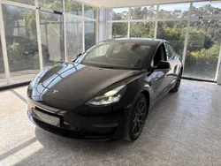 Branco Usado 2022 Tesla Model 3 Sedan | € 29.500 (Bom preço)