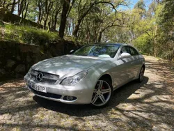 Cinza Usado 2006 Mercedes CLS320 Coupé | € 13.990