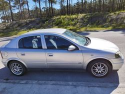 Usado 2003 Opel Astra Sedan | € 1.800 (Preço justo)