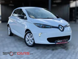 Branco Usado 2018 Renault Zoe Life Citadino | € 10.790 (Preço justo)