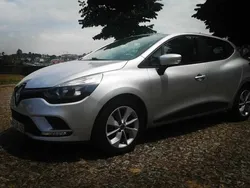 Cinzento Usado 2017 Renault Clio IV Citadino | € 7.500 (Super Preço)