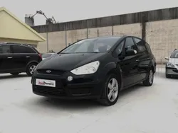 Preto Usado 2009 Ford S-MAX Trend Monovolume | € 9.900 (Caro)