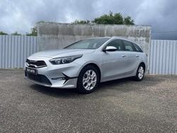 Cinzento Usado 2023 Kia Ceed Sportswagon Carrinha | € 17.990 (Preço justo)