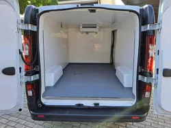 Branco Usado 2017 Renault Trafic Van | € 16.990 (Preço justo)
