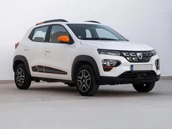 Branco Usado 2022 Dacia Spring Citadino | € 12.500 (Preço justo)