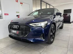 Azul Usado 2021 Audi e-tron SUV | € 33.750 (Bom preço)