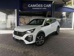 Branco Usado 2023 Peugeot 2008 Active SUV | € 19.890 (Preço justo)