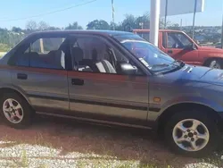 Cinza Usado 1990 Toyota Corolla | € 2.990