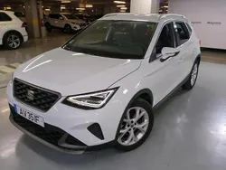 Branco Usado 2022 Seat Arona FR SUV | € 16.400 (Bom preço)
