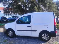 Branco Usado 2017 Renault Kangoo Monovolume | € 9.750 (Bom preço)