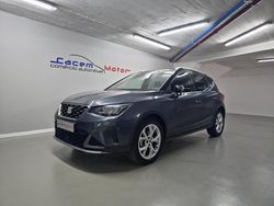 Cinza Usado 2023 Seat Arona FR SUV | € 18.490 (Preço justo)