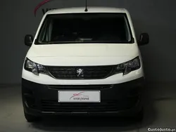 Branco Usado 2021 Peugeot Partner Monovolume | € 15.990 (Preço justo)