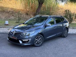 Cinzento Usado 2015 Renault Mégane GrandTour Carrinha | € 9.750 (Preço justo)