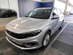 Cinzento Usado 2022 Fiat Tipo Wagon Carrinha | € 13.990 (Bom preço)