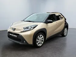 Bege Usado 2023 Toyota Aygo Citadino | € 18.750 (Preço elevado)