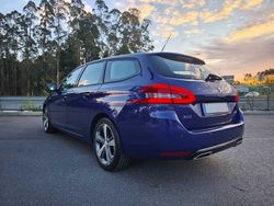 Usado 2019 Peugeot 308 Sedan | € 11.500 (Bom preço)