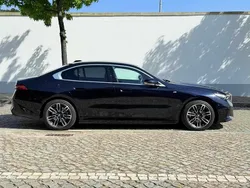 Preto Usado 2024 BMW 530 Sedan | € 59.900