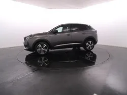 Cinzento Usado 2023 Peugeot 3008 Allure SUV | € 31.900 (Preço elevado)