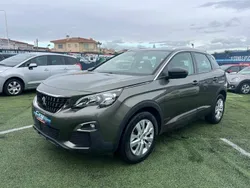 Cinza Usado 2017 Peugeot 3008 Active Carrinha | € 16.990 (Preço justo)