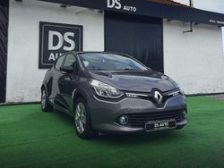 Usado 2015 Renault Clio IV Sedan | € 11.990 (Preço elevado)