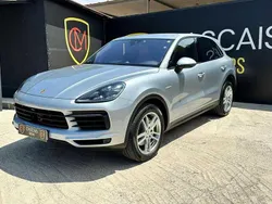 Cinzento Usado 2021 Porsche Cayenne SUV | € 73.990