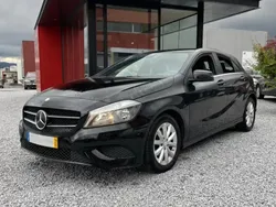 Preto Usado 2014 Mercedes A180 Style Citadino | € 12.750 (Preço justo)