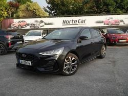 Preto Usado 2022 Ford Focus ST-Line | € 17.750 (Preço justo)