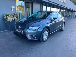 Cinzento Usado 2023 Seat Ibiza | € 17.900 (Preço justo)