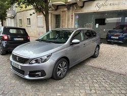 Cinza Usado 2021 Peugeot 308 Style Carrinha | € 16.950 (Bom preço)