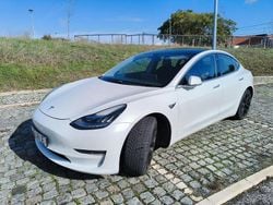 Usado 2019 Tesla Model 3 Sedan | € 21.500 (Bom preço)