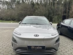 Prata Usado 2023 Hyundai Kauai Premium SUV | € 23.900 (Preço justo)