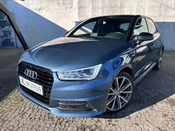 Azul Usado 2016 Audi A1 Sportback S-Line Citadino | € 15.500