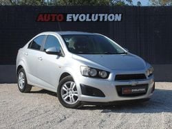 Cinza Usado 2013 Chevrolet Aveo LT Sedan | € 6.900