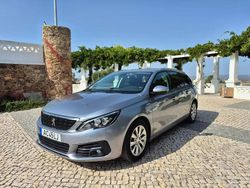 Cinzento Usado 2020 Peugeot 308 Style Carrinha | € 14.900 (Preço justo)