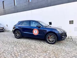 Azul Usado 2015 Porsche Macan Turbo SUV | € 45.000