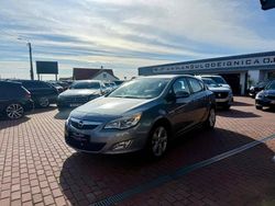 Cinza Usado 2010 Opel Astra Cosmo Citadino | € 6.900 (Preço justo)