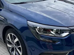 Azul Usado 2018 Renault Mégane IV | € 14.999 (Preço justo)