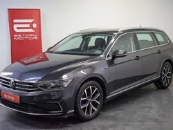 Cinza Usado 2020 VW Passat GTE Carrinha | € 23.250 (Bom preço)