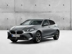 Cinza skyscraper metalizado Novo 2024 BMW 120 Shadowline Citadino | € 43.212