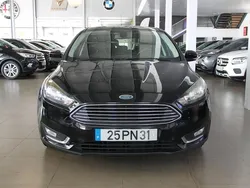 Preto Usado 2015 Ford Focus Titanium Carrinha | € 8.500 (Preço justo)