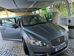 Usado 2008 Jaguar XE Sedan | € 9.000