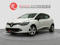 Branco Usado 2016 Renault Clio IV LIMITED Citadino | € 10.499 (Preço justo)