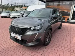 Cinza Usado 2022 Peugeot 2008 Active SUV | € 16.900 (Bom preço)