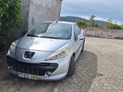 Usado 2007 Peugeot 207 CC Cabrios | € 4.900 (Bom preço)
