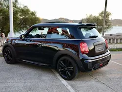Usado 2017 Mini John Cooper Works Citadino | € 17.500