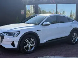 Branco Usado 2021 Audi e-tron Sportback Advanced SUV | € 31.990